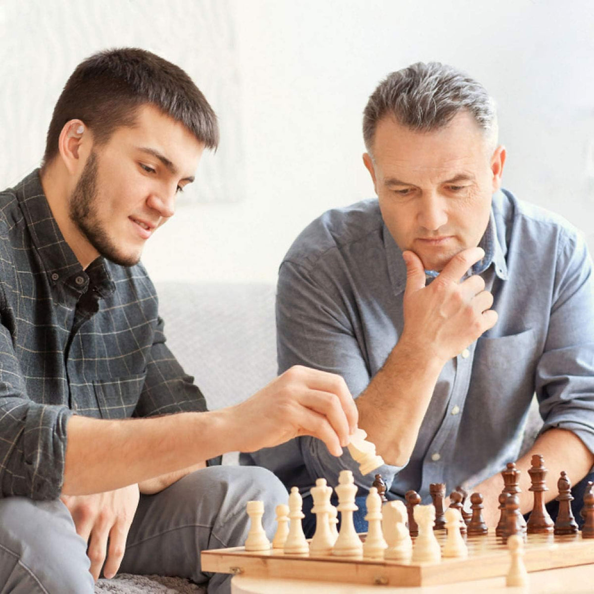 Magnetic Wooden Chess Set with Storage Slots T5482