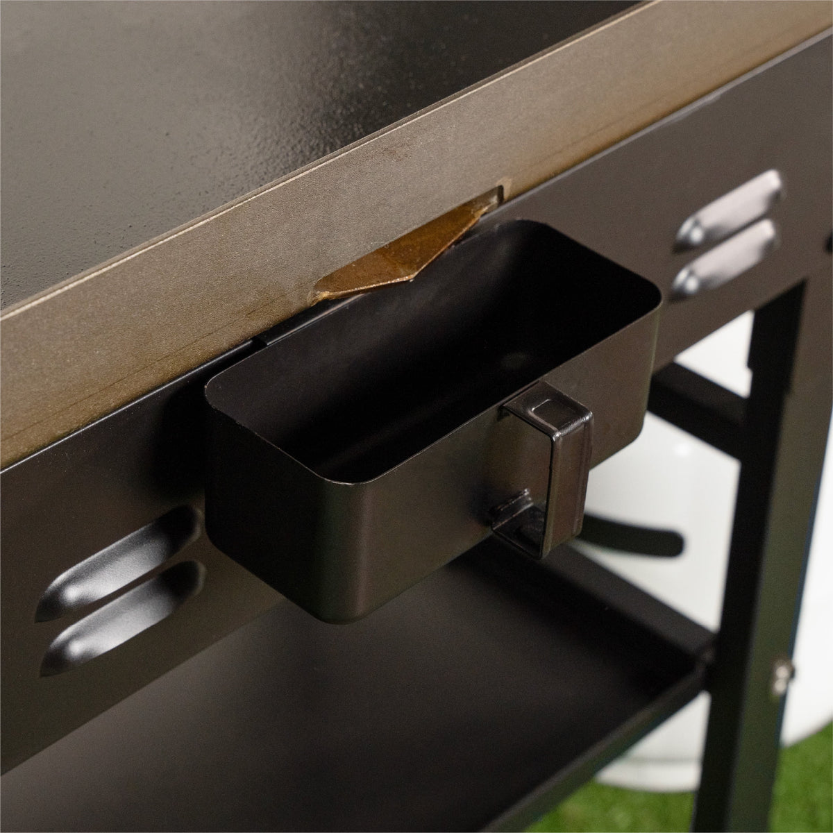 2-Burner 28” Propane Griddle M5352