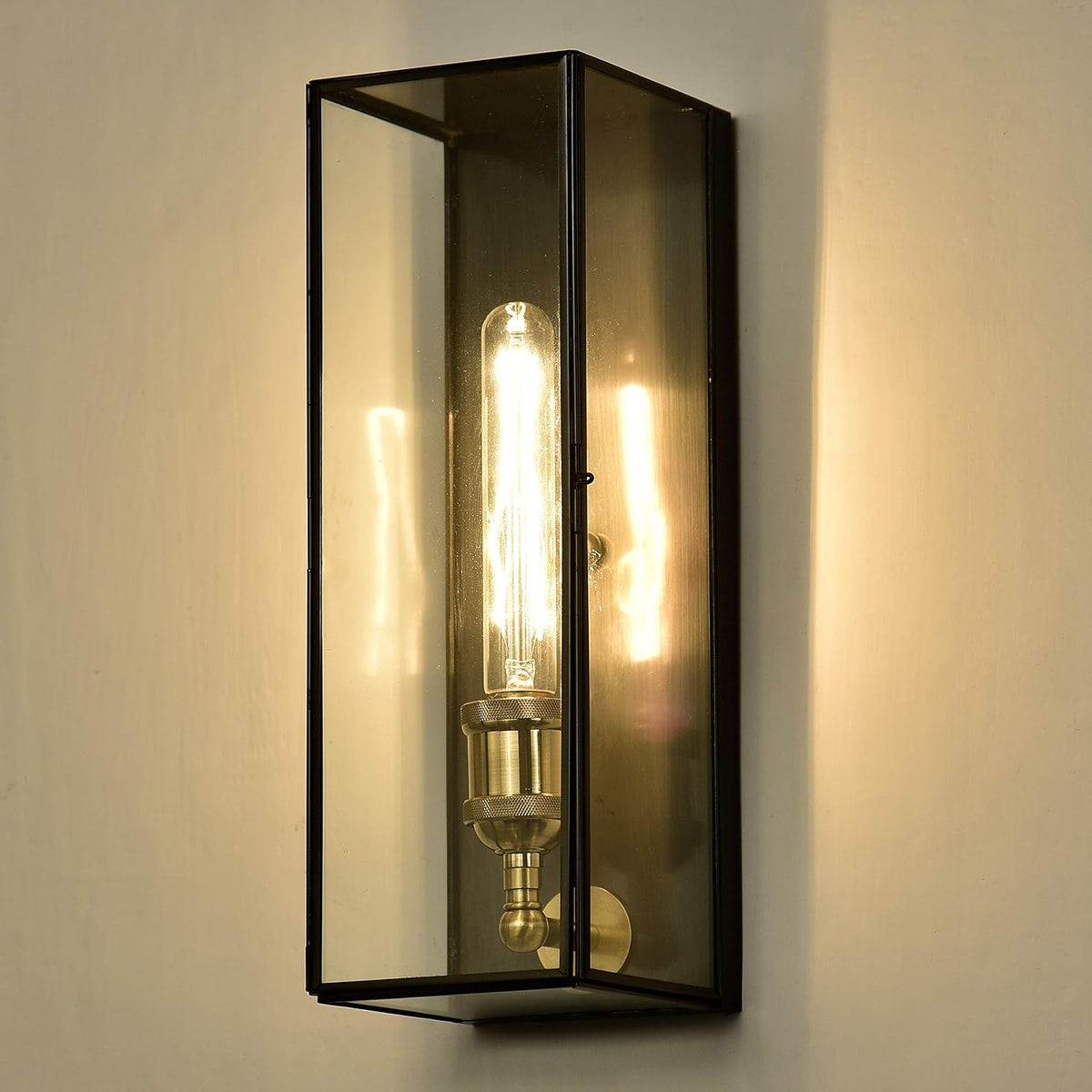 Brass Outdoor Wall Sconce with Clear Tempered Glass H34721