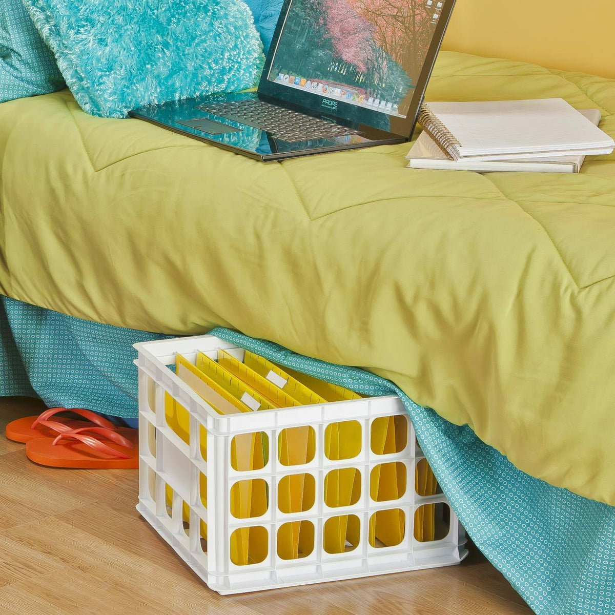 White Storage Crate Case of 6 Z6377
