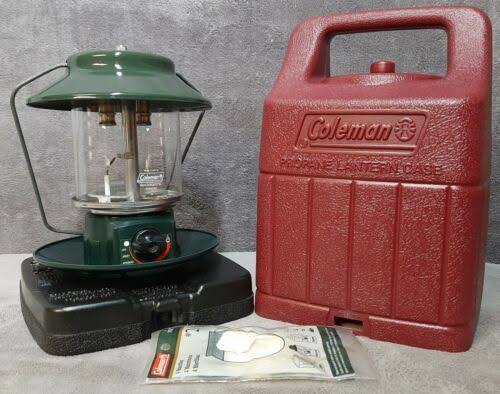 Vintage 2-Mantle Propane Lantern & Case O9349