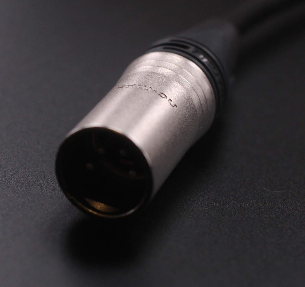 4-pin XLR to 2.5mm TRRS Balanced Headphone Audio Adapter Cable I15227