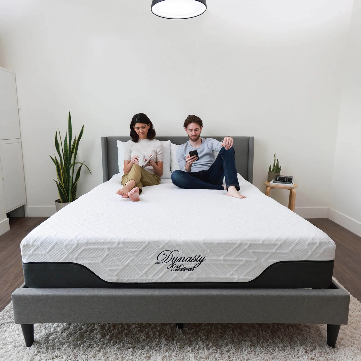 12 Inch Gel Infused Memory Foam Queen Size Mattress B747