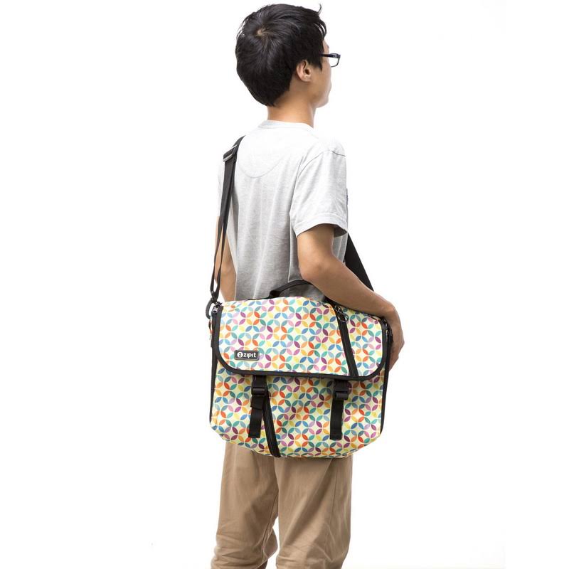 Carrying Case for 14x22 Notebook - Red S781