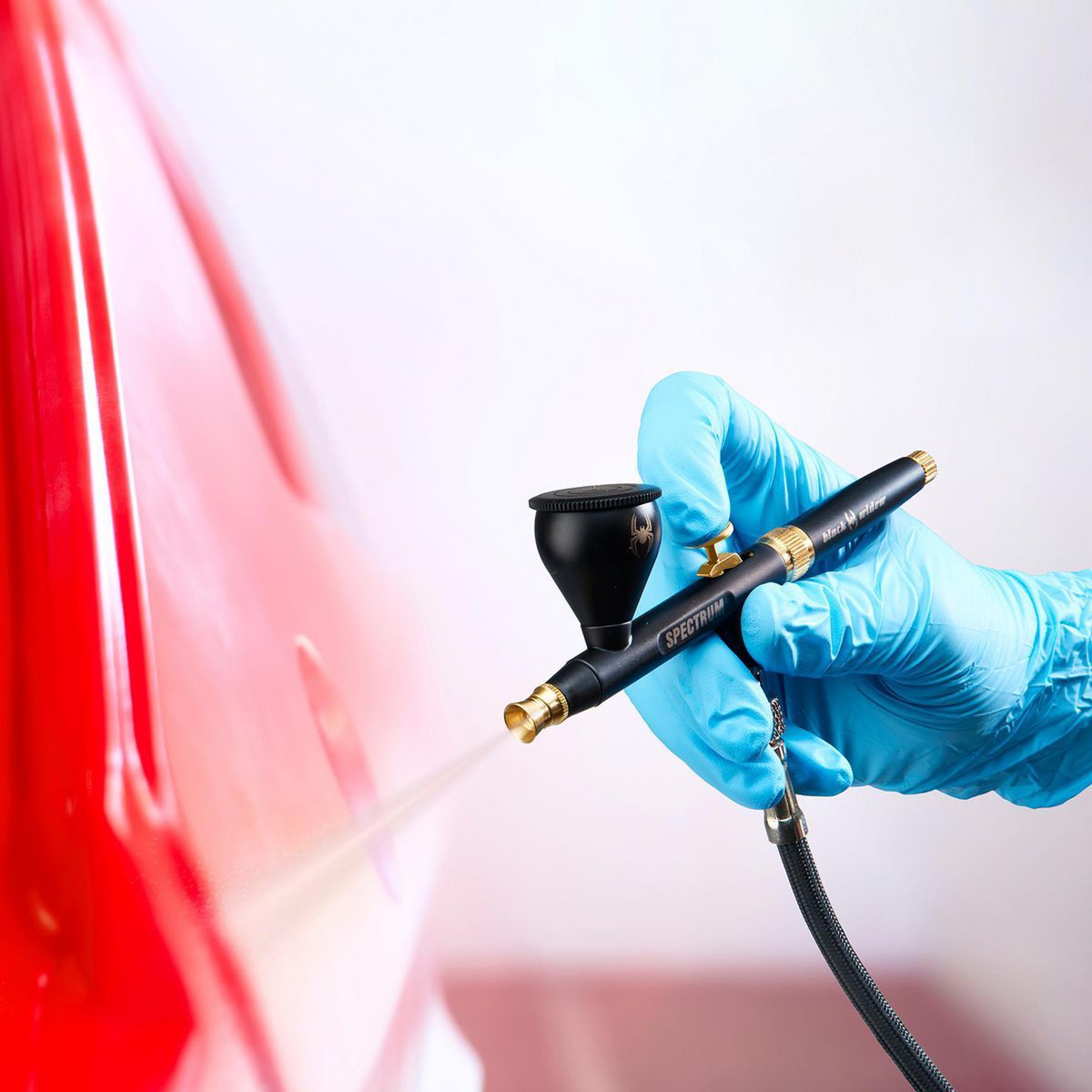 0.3 mm, 0.5 mm Gravity-Feed Dual-Action Airbrush K660190